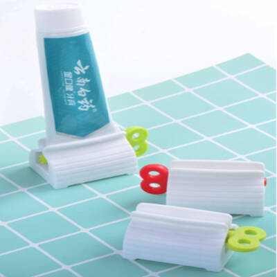 Diş Macunu Sıkma Aleti 2 Adet (1)