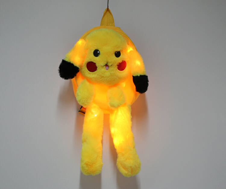 Peluş Işıklı Oynar Kulaklı Pikachu Sırt Çantası - 2