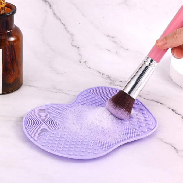 Silikon Makyaj Temizleme Matı - 2