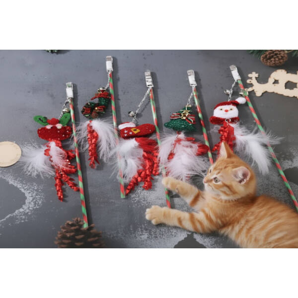 Yılbaşı Temalı Zilli Kedi Oyun Oltası - 1